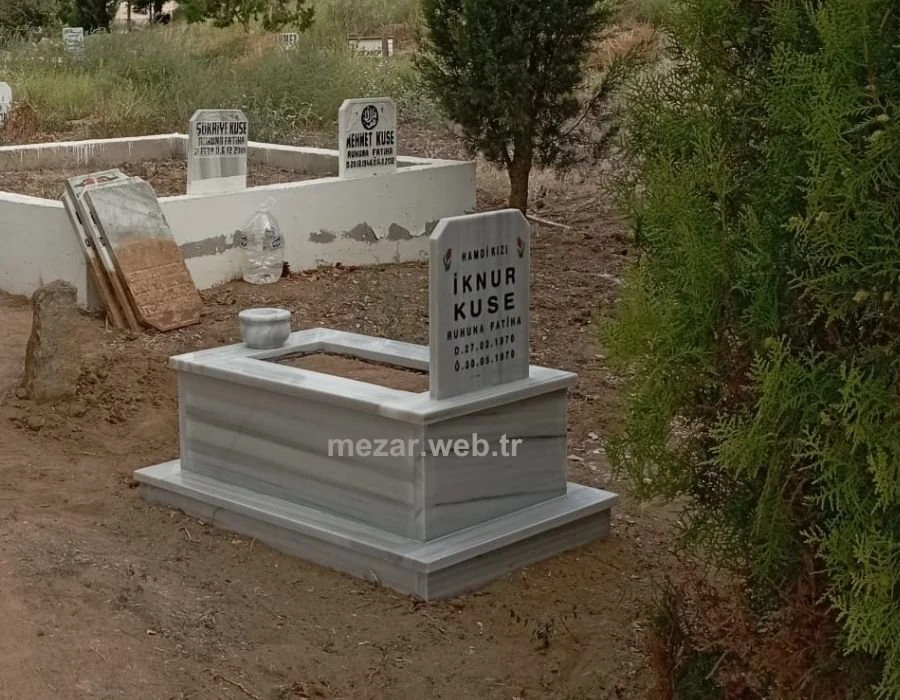 Mermer Çocuk Mezarı Modeli