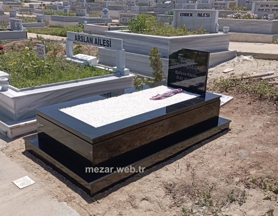Ergene Siyah Granit Mezar Modeli