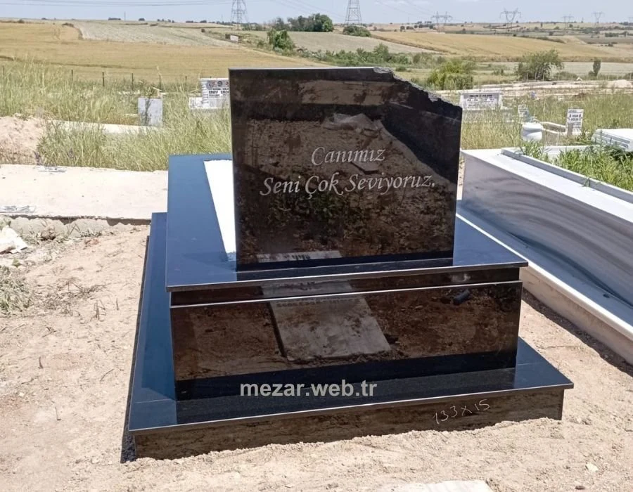 Tekirdağ Koyu Renk Mezar Modeli